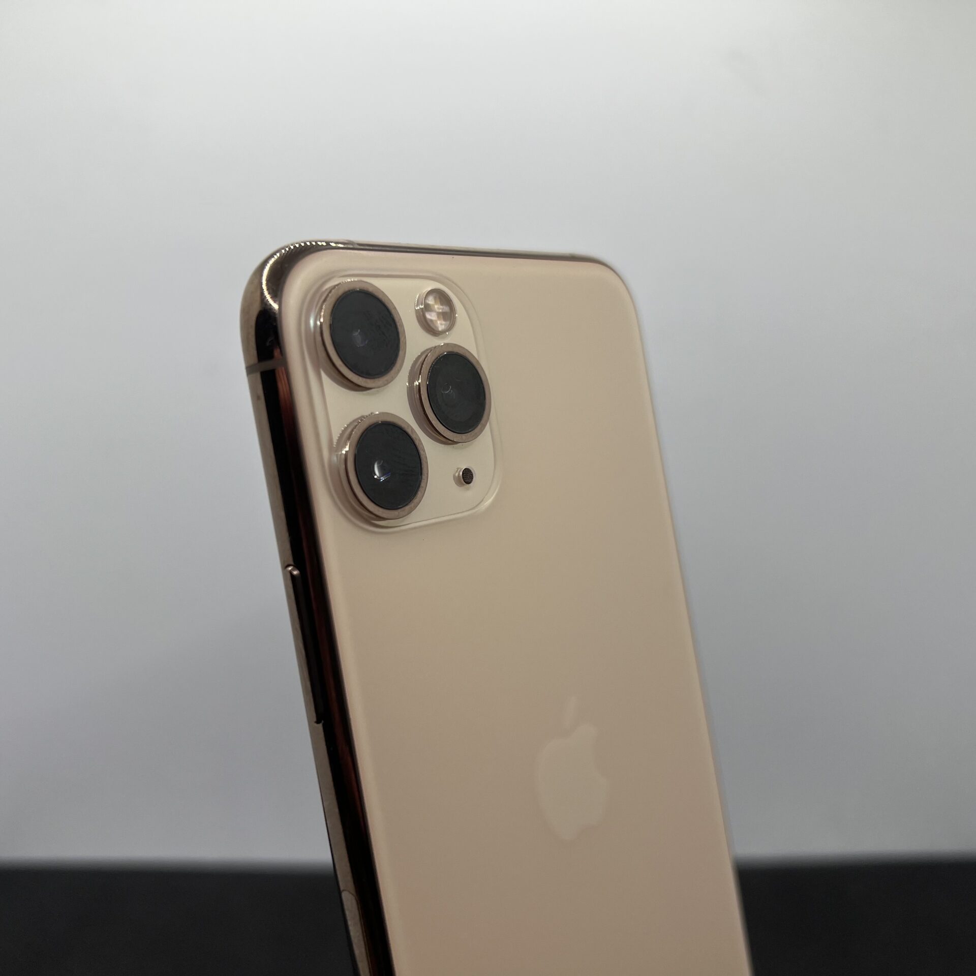 iPhone 11 Pro 256GB Gold (Condition: Good) | Epic Deals SA