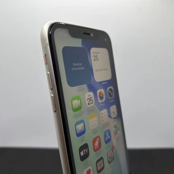 Apple iPhone 11 64GB White (Condition: Good) | Epic Deals SA