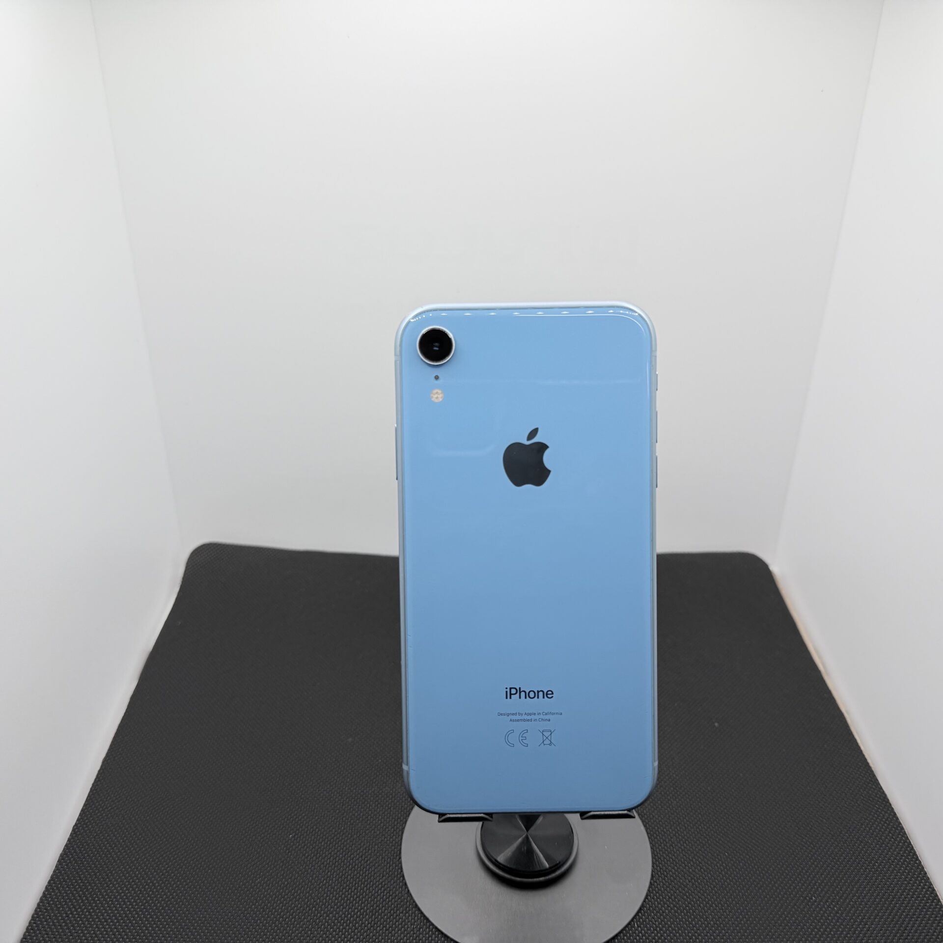 Apple iPhone XR 64GB Blue (Condition: Good) - Minor Bright Spots