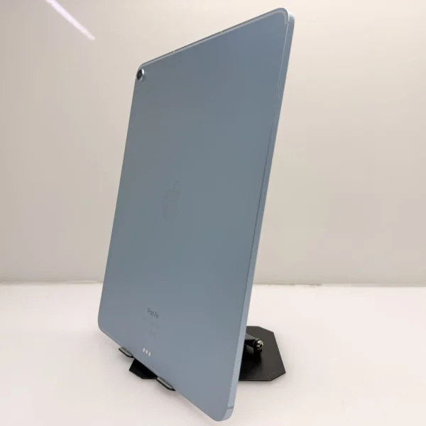 Apple iPad Air 13″ M2 (Wifi Only) 128GB Blue - (Grade B) | Epic