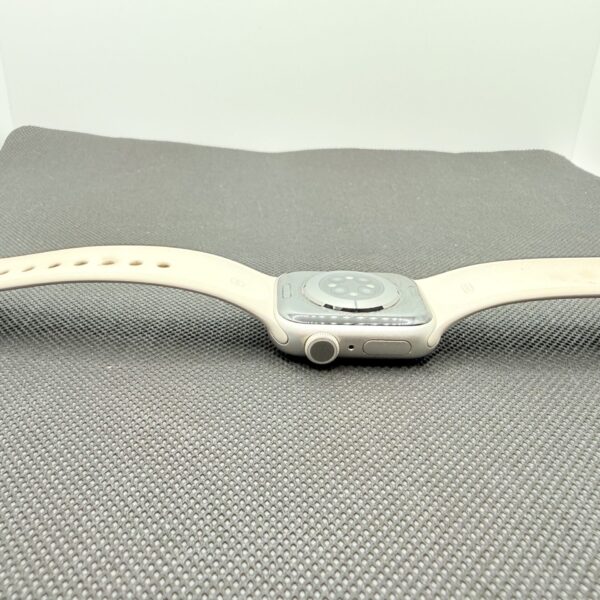 Apple Watch Series 9 41mm GPS Only Starlight (Condition: Good) - Image 8