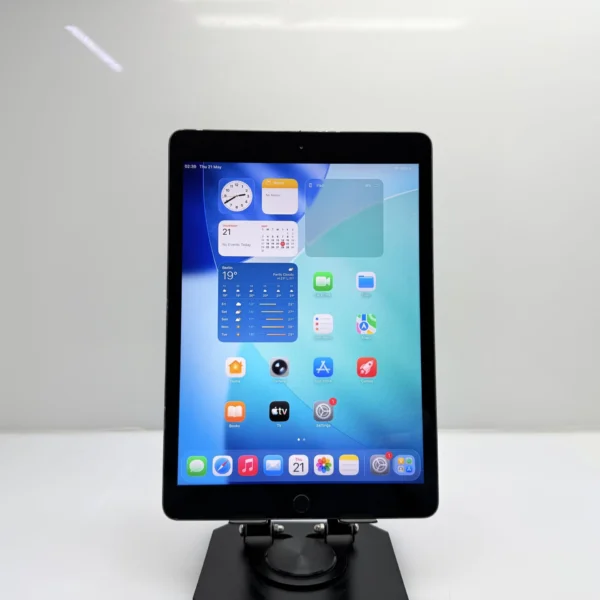 Apple iPad 10.2″ 8th Gen 32GB (WiFi Only) Space Gray (Condition