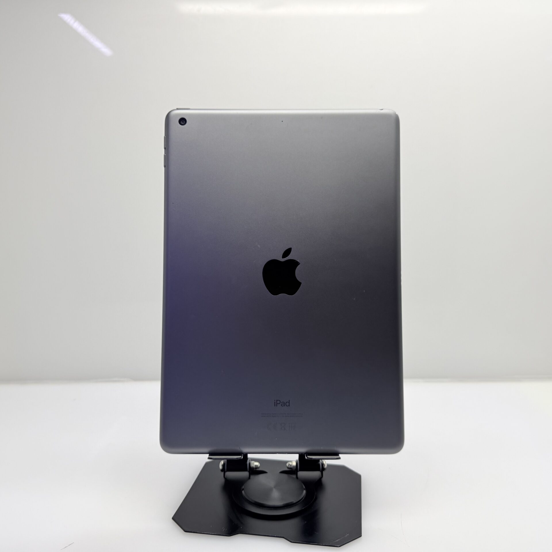 Apple iPad 10.2″ 8th Gen 32GB (WiFi Only) Space Gray (Condition