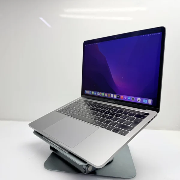 Macbook Pro 13-inch “Core i5″ 2.9GHz (Late 2016) 8GB RAM 256GB SSD