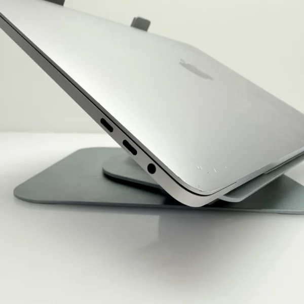 Macbook Pro 13-inch “Core i5″ 2.9GHz (Late 2016) 8GB RAM 256GB SSD