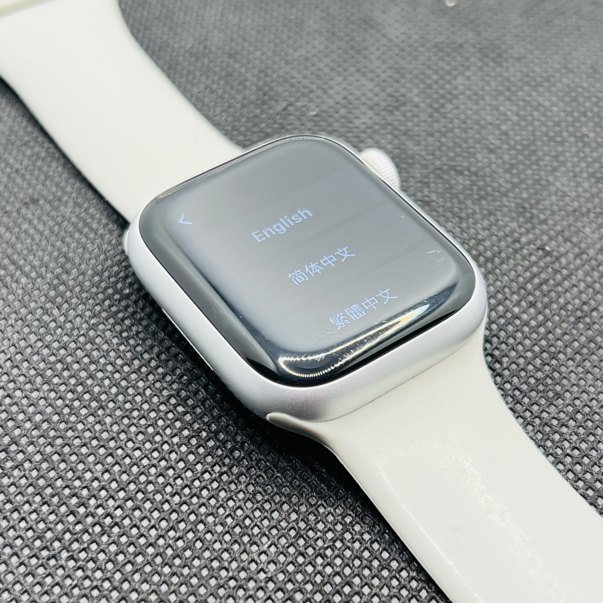 Apple Watch Series 9 41mm GPS Only Silver (Condition: Good) - With Starlight Straps - Image 5