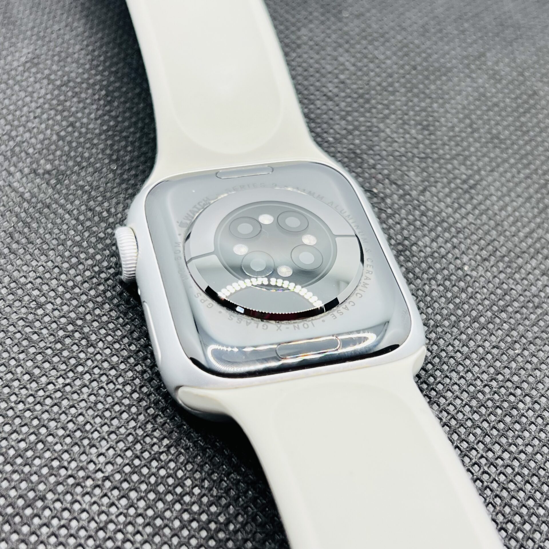 Apple Watch Series 9 41mm GPS Only Silver (Condition: Good) - With Starlight Straps - Image 8