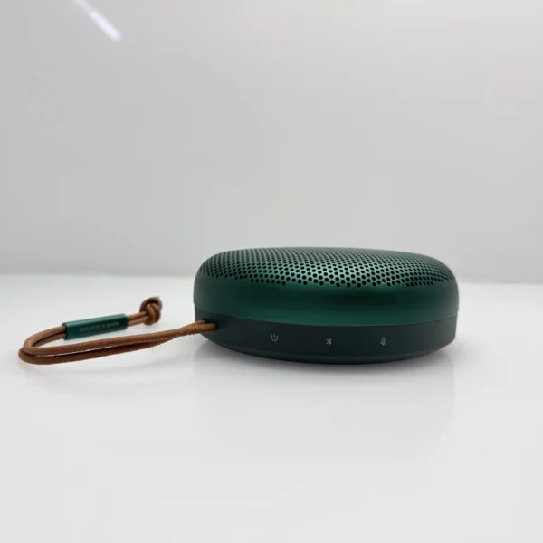 Bang & Olufsen Beosound A1 2nd Gen Green - (Condition: Good