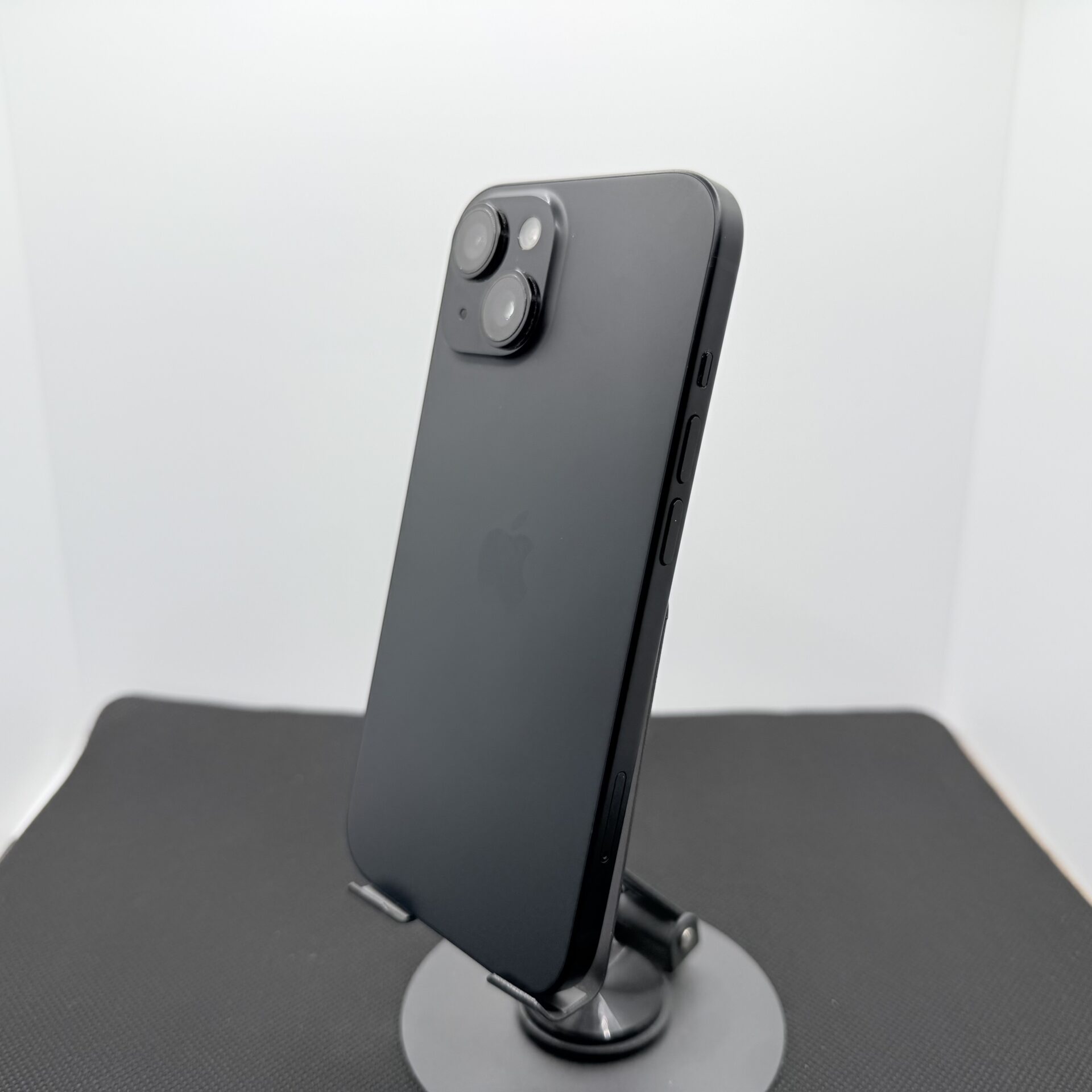 Apple iPhone 15 128GB Black (Condition: Excellent) - Image 7