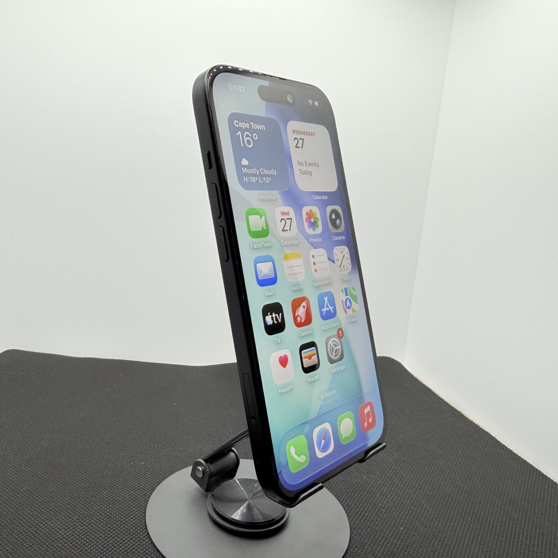 Apple iPhone 15 128GB Black (Condition: Excellent) - Image 3