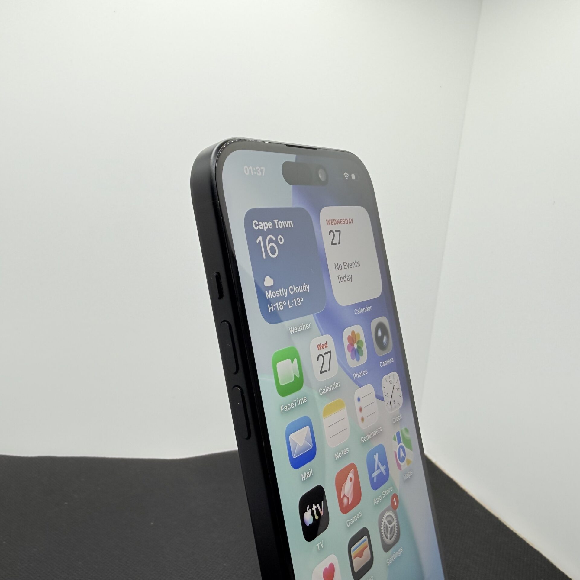 Apple iPhone 15 128GB Black (Condition: Excellent) - Image 4