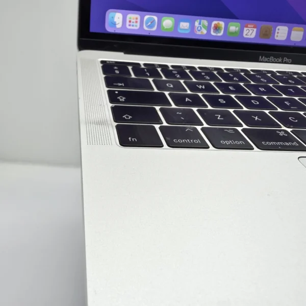 MacBook Pro 13-Inch “Core i5” 2.3GHz (2017) 8GB RAM 128GB SSD