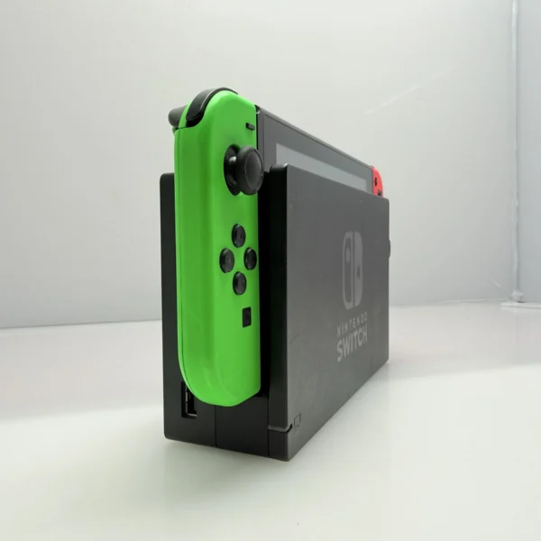 Nintendo Switch 32GB Black + Accessories (Condition: Good) – No