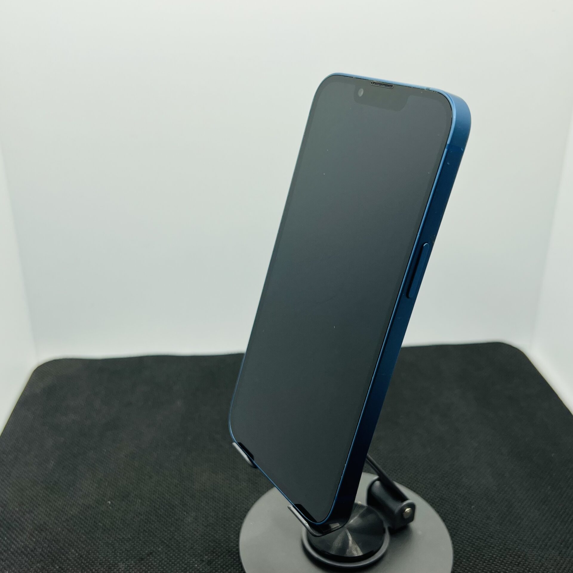 Apple iPhone 13 128GB Blue – (Grade B) | Epic Deals SA