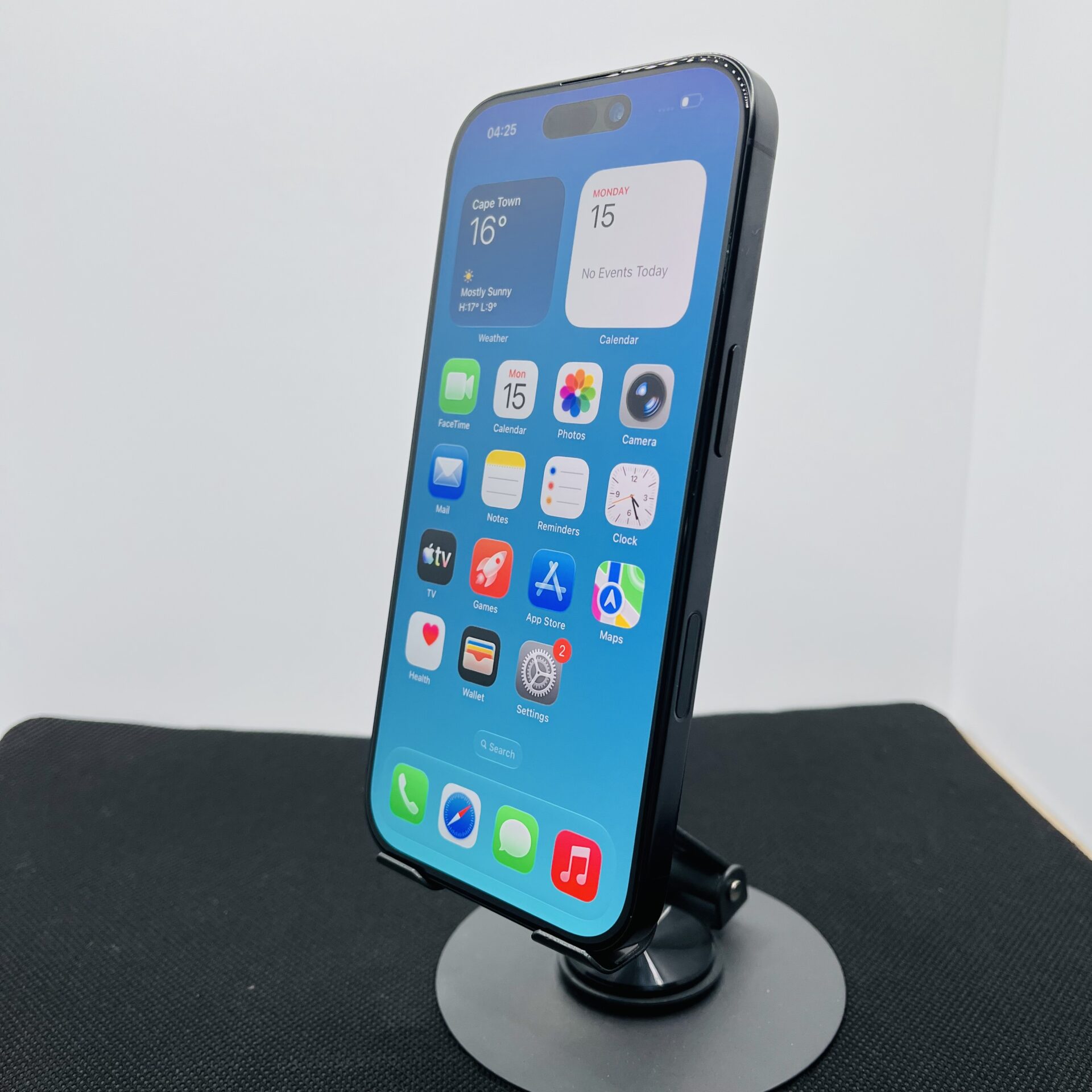 Apple iPhone 16 Pro 128GB Black Titanium (Condition: Good) - Image 3