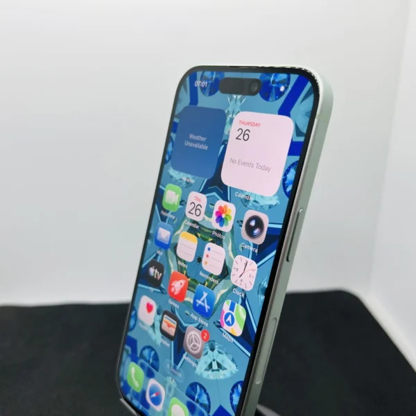 Apple iPhone 15 256GB Green (Condition: Excellent) – eSIM Only