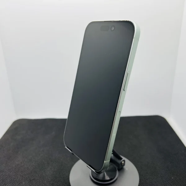 Apple iPhone 15 256GB Green (Condition: Excellent) – eSIM Only