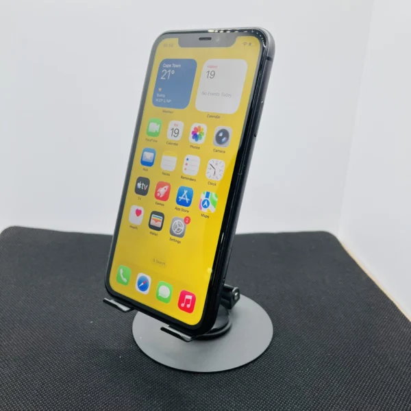 Apple iPhone 11 64GB Black (Condition: Good) | Epic Deals SA