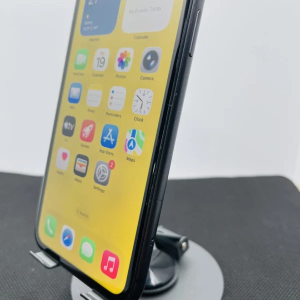 Apple iPhone 11 64GB Black (Condition: Good) | Epic Deals SA