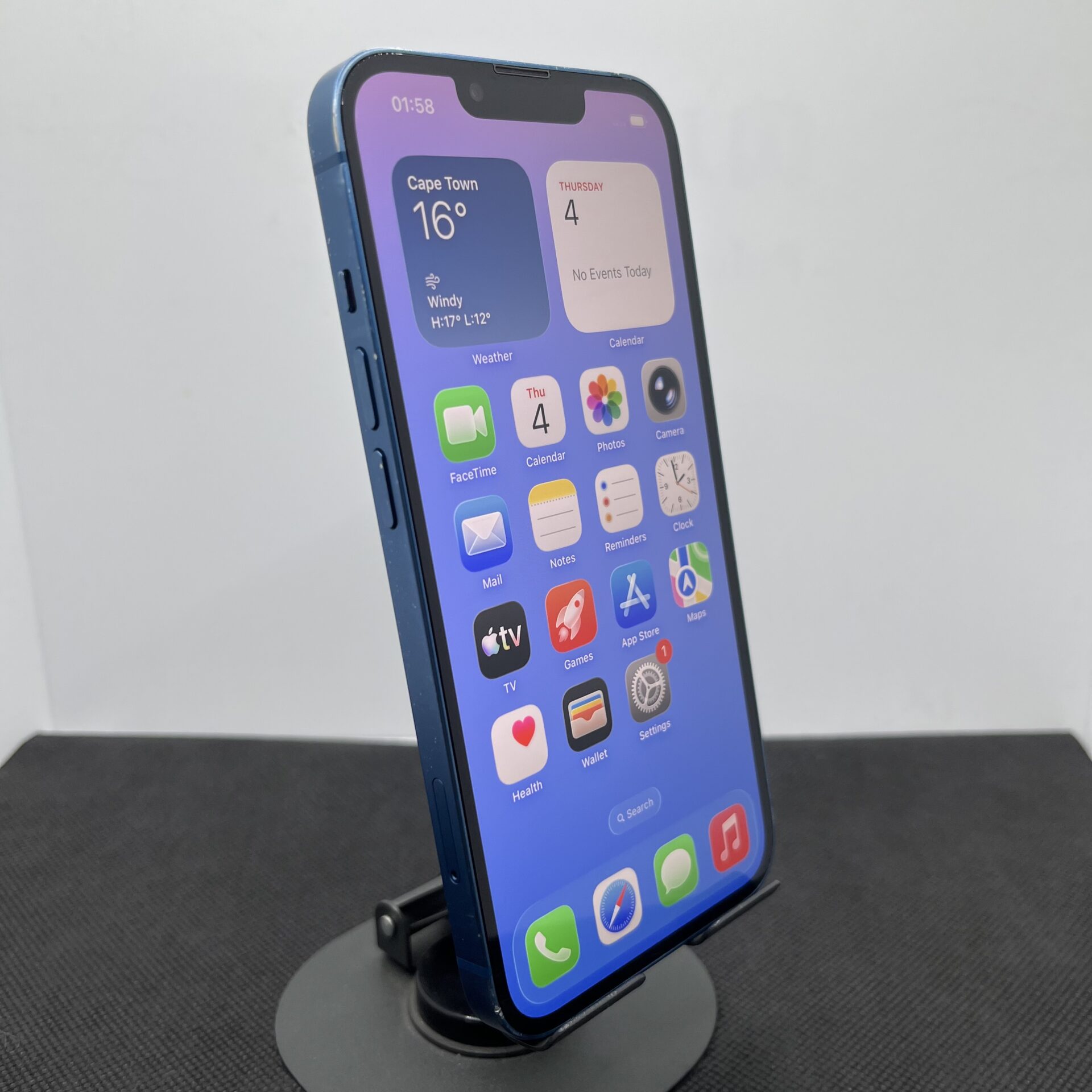 Apple iPhone 13 128GB Blue (Condition: Good) - Image 3