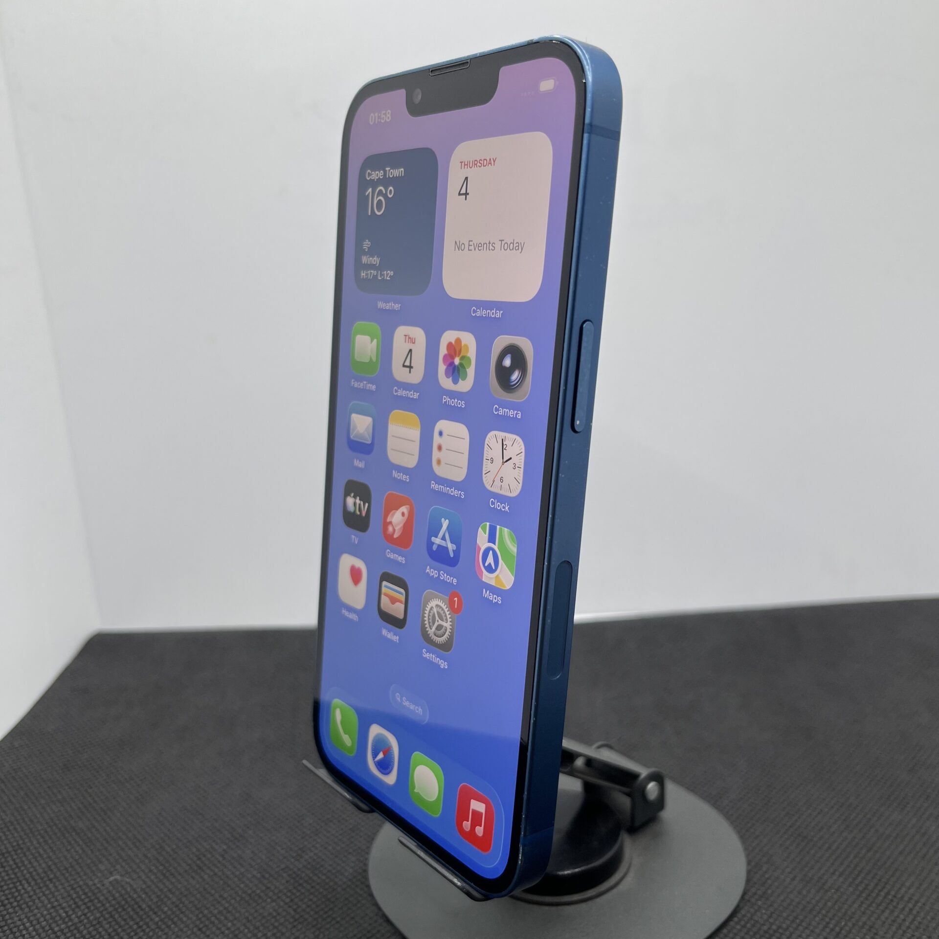 Apple iPhone 13 128GB Blue (Condition: Good) - Image 5