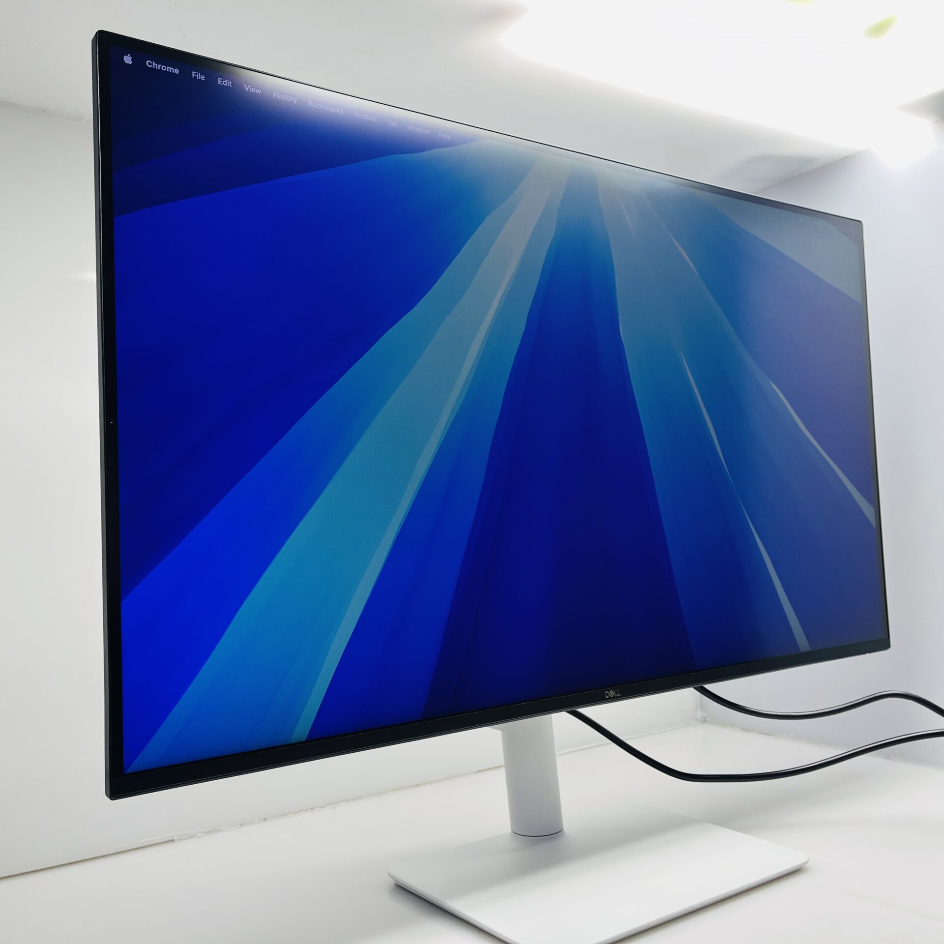 Dell 32 Plus S3225QS 28.1" 4K 120Hz Ash White (Condition: Pristine) - Image 3