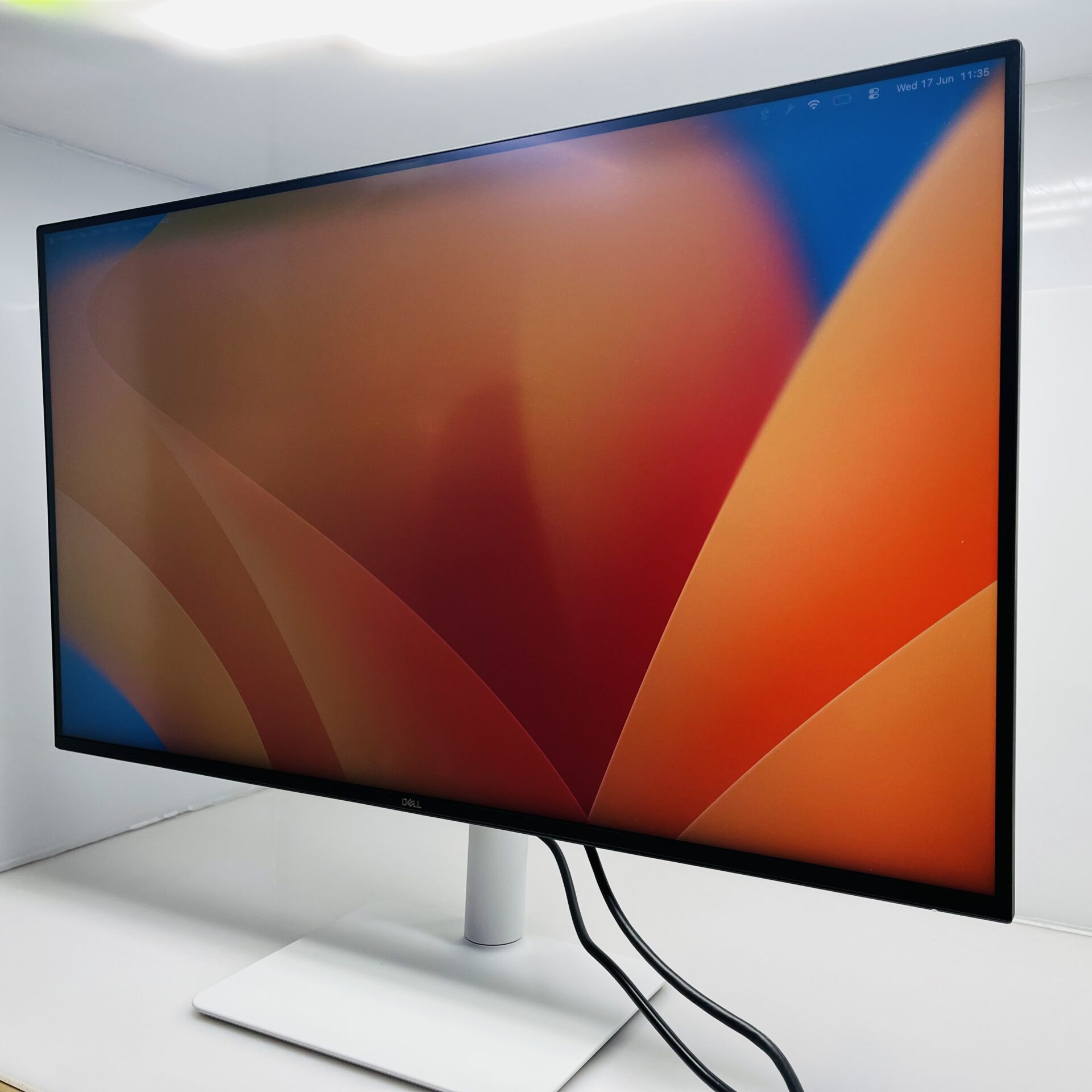 Dell 32 Plus S3225QS 28.1" 4K 120Hz Monitor Ash White (Condition: Pristine) - Image 4