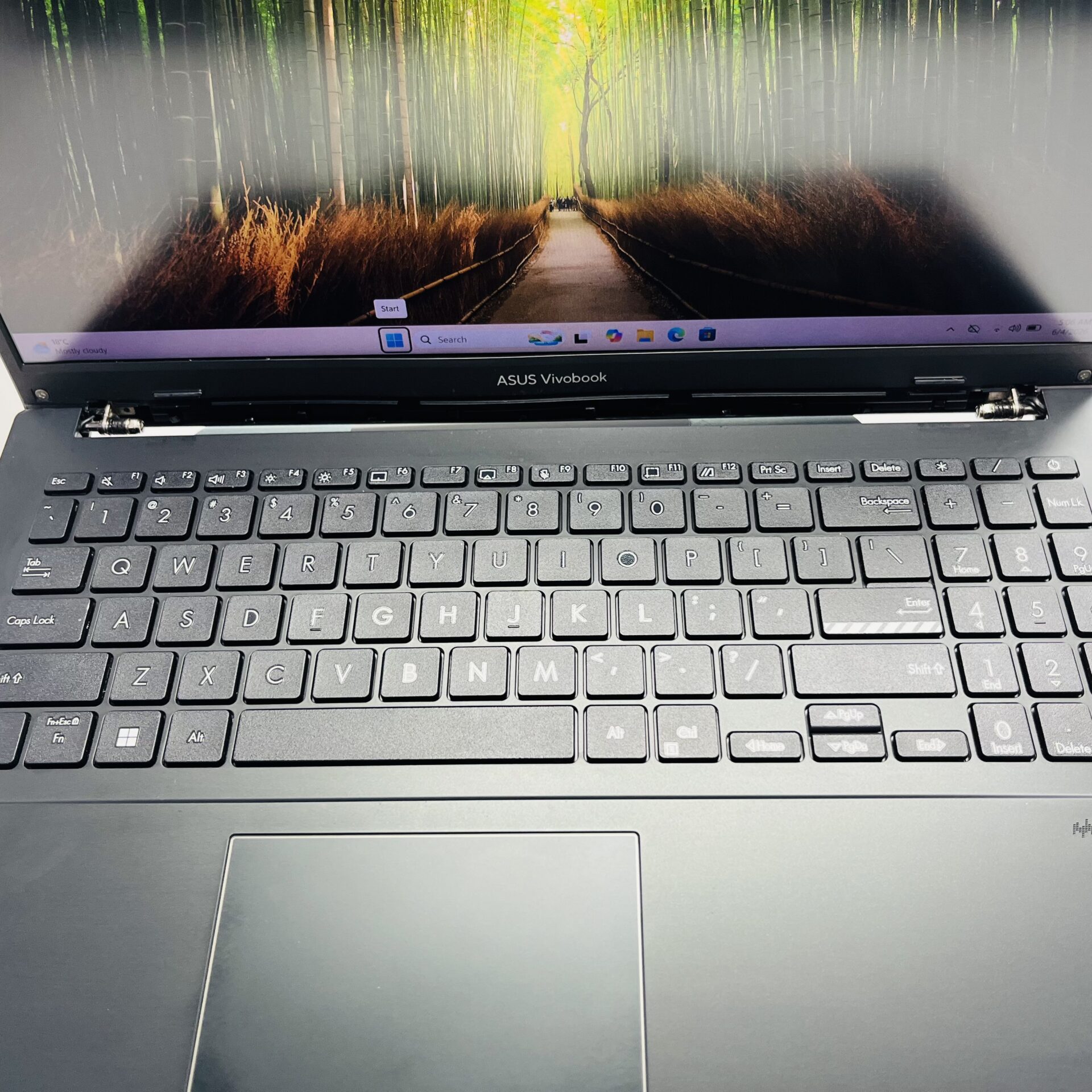 Asus VivoBook Go 15 "Core i3" 8GB RAM 512GB SSD Black (Condition: Good) - No Hinge Cover - Image 8