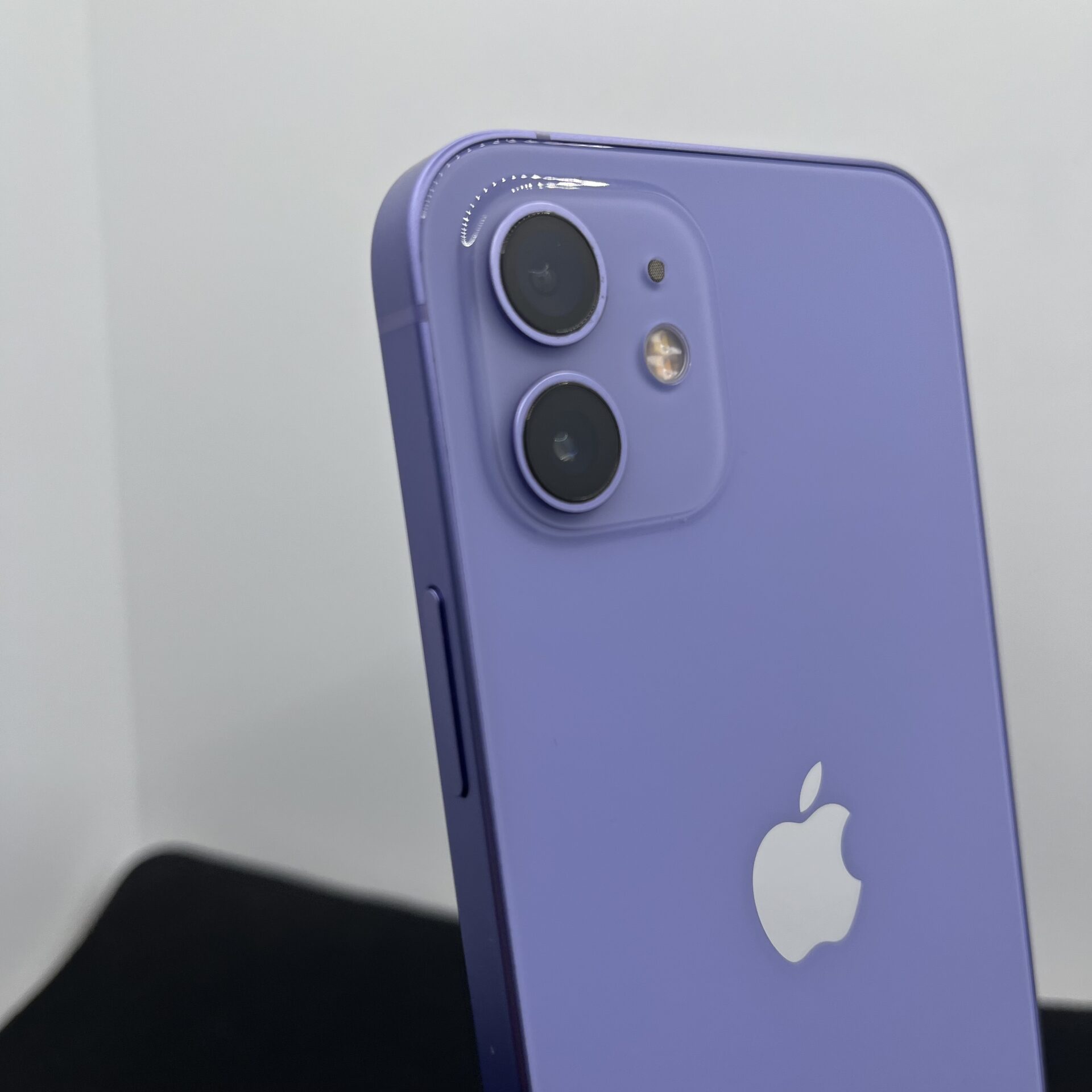 Apple iPhone 12 64GB Purple (Condition: Good) - Image 8
