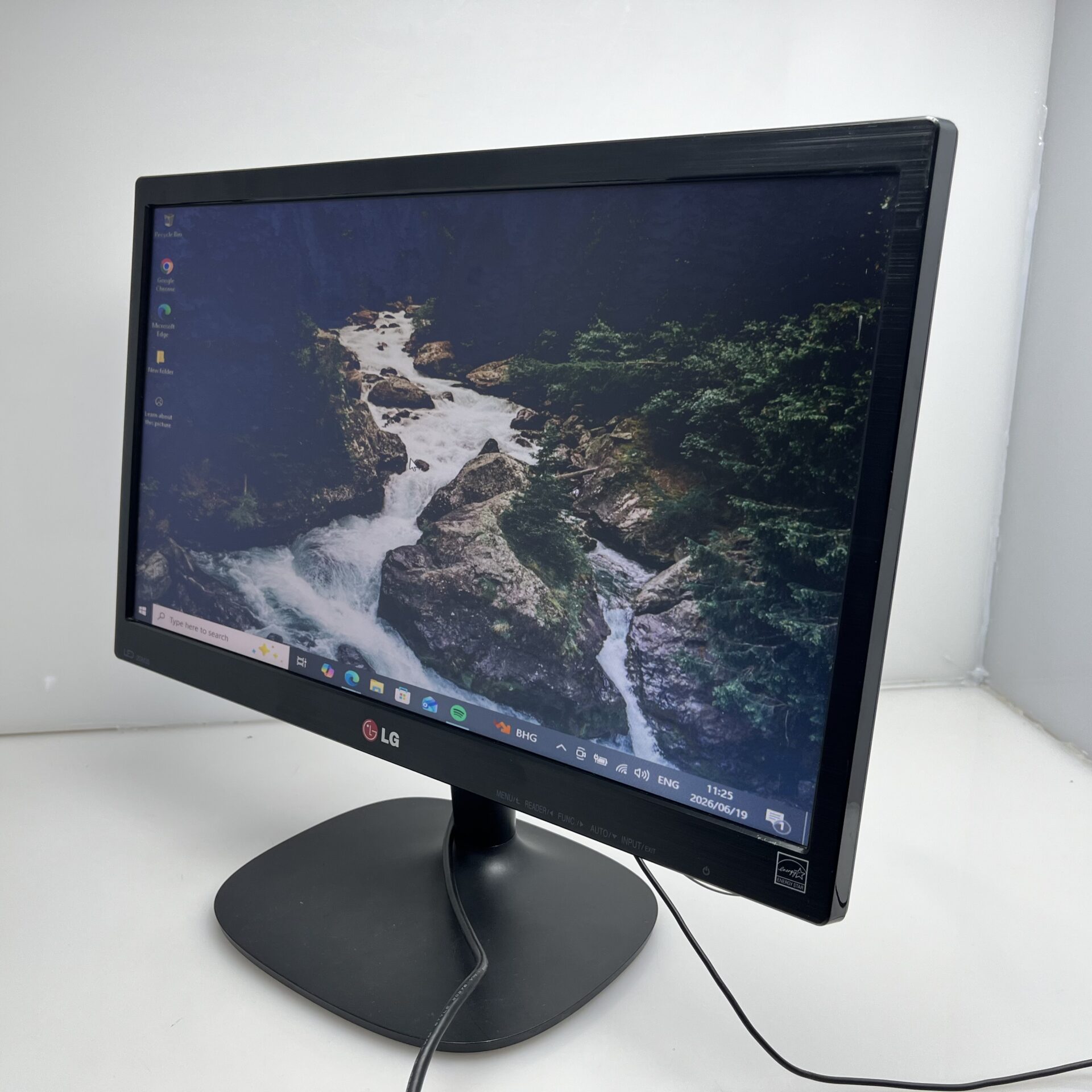 LG LED 20M35A Monitor Black (Condition Good) - Image 4