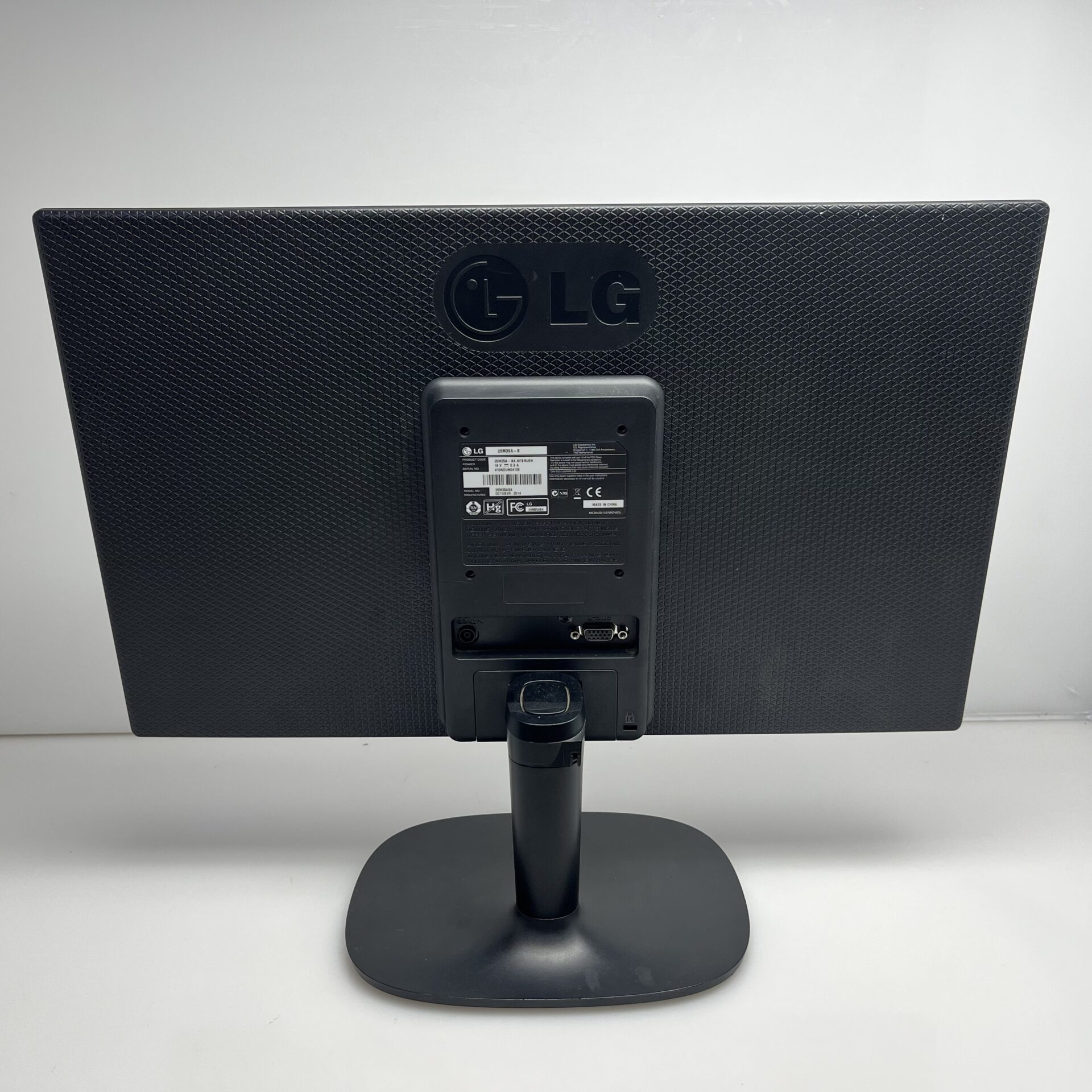 LG LED 20M35A Monitor Black (Condition Good) - Image 6