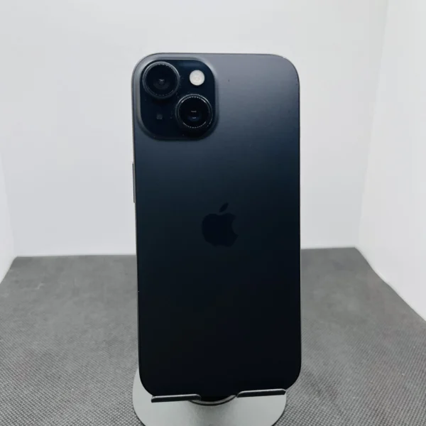 Apple iPhone 15 128GB ブラック（箱付き） Apple iPhone 15 128GB Black (Condition: Good) | Epic Deals SA