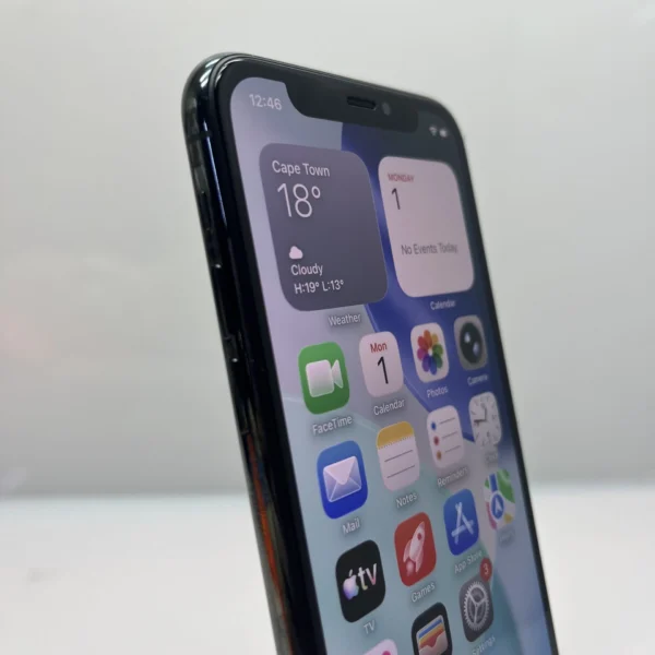Apple iPhone 11 Pro 64GB Space Gray (Condition: Excellent) | Epic