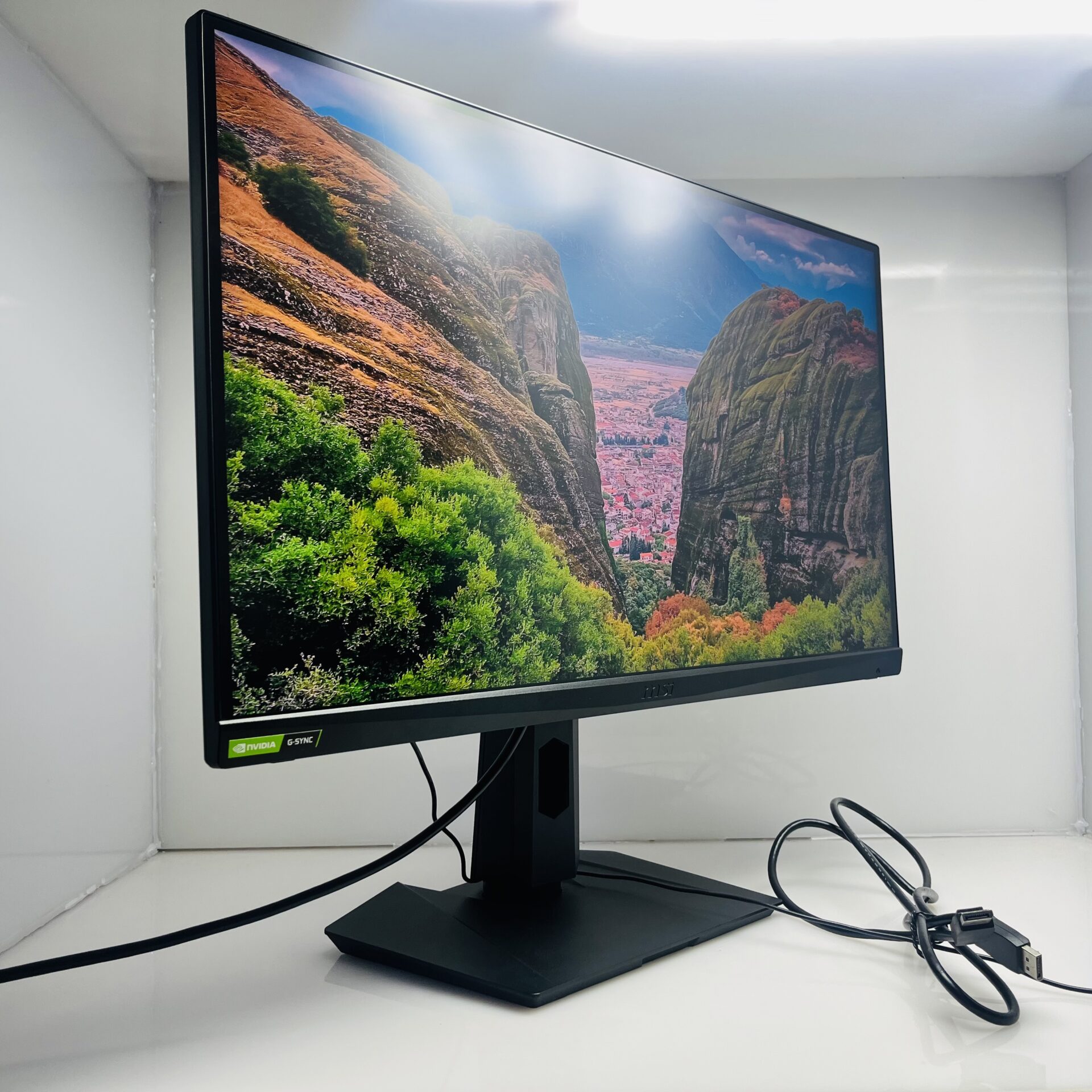 MSI Optix G-Sync MAG274QRF 27" QHD 165Hz Monitor Black (Condition: Excellent) - Image 4