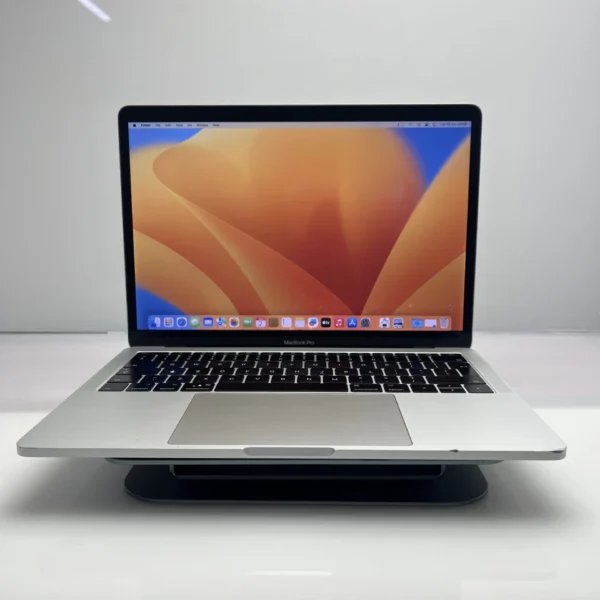 Apple MacBook Pro 13-Inch 