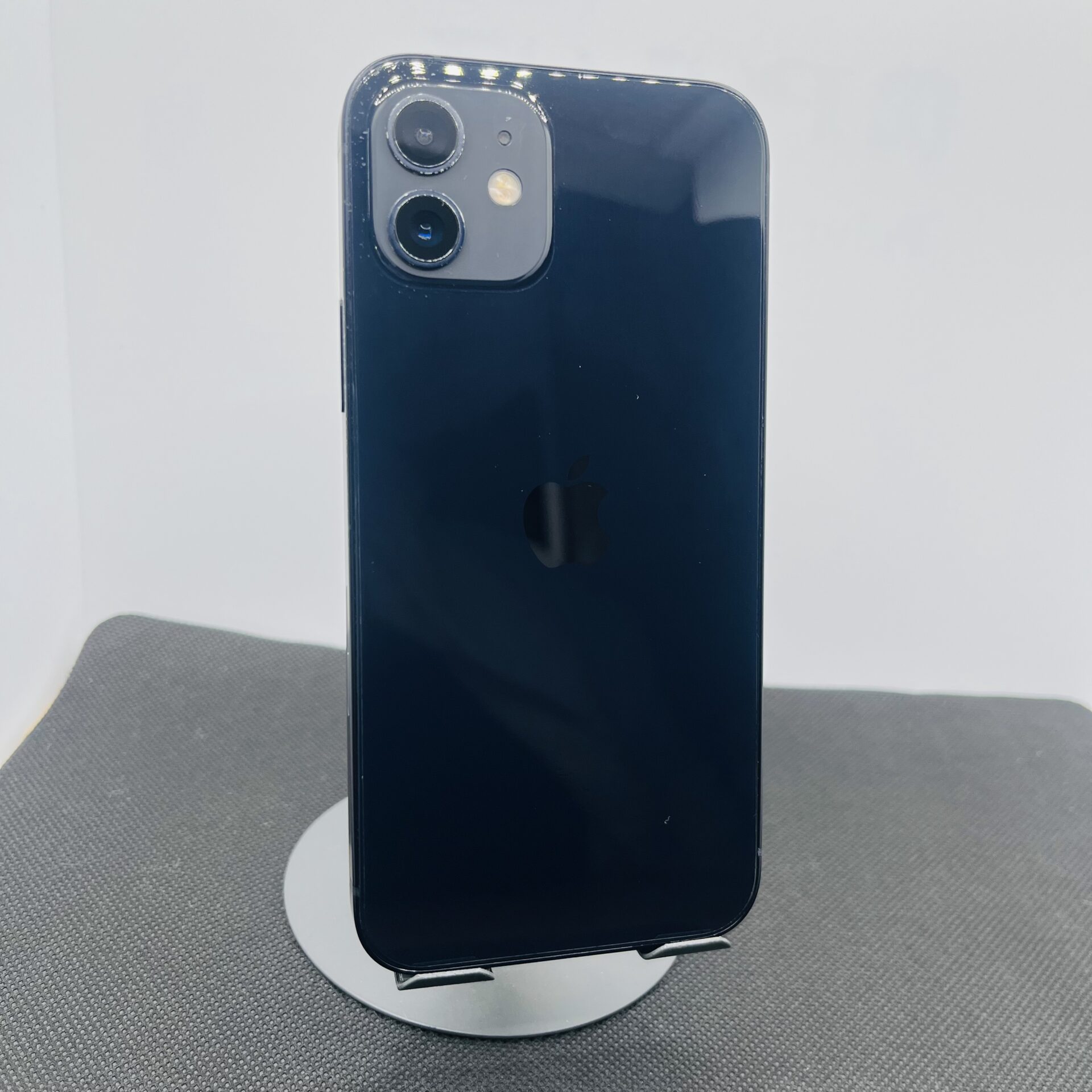 Apple iPhone 12 128GB Black (Condition: Good) | Epic Deals SA
