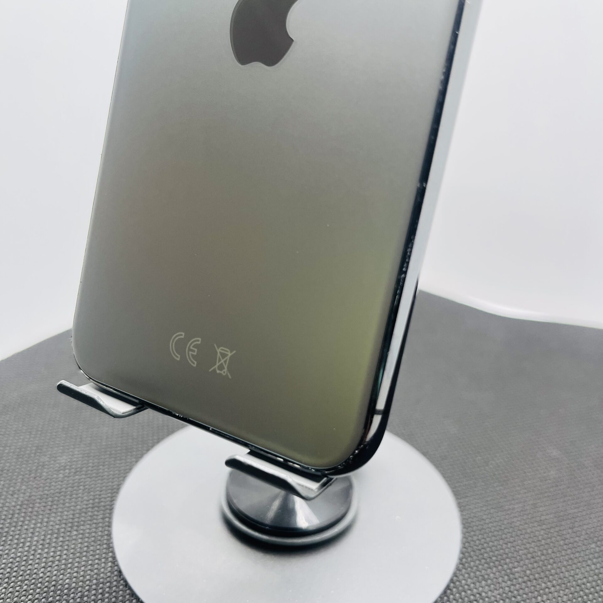 Apple iPhone 11 Pro 256GB Space Gray (Condition: Good) - Image 9