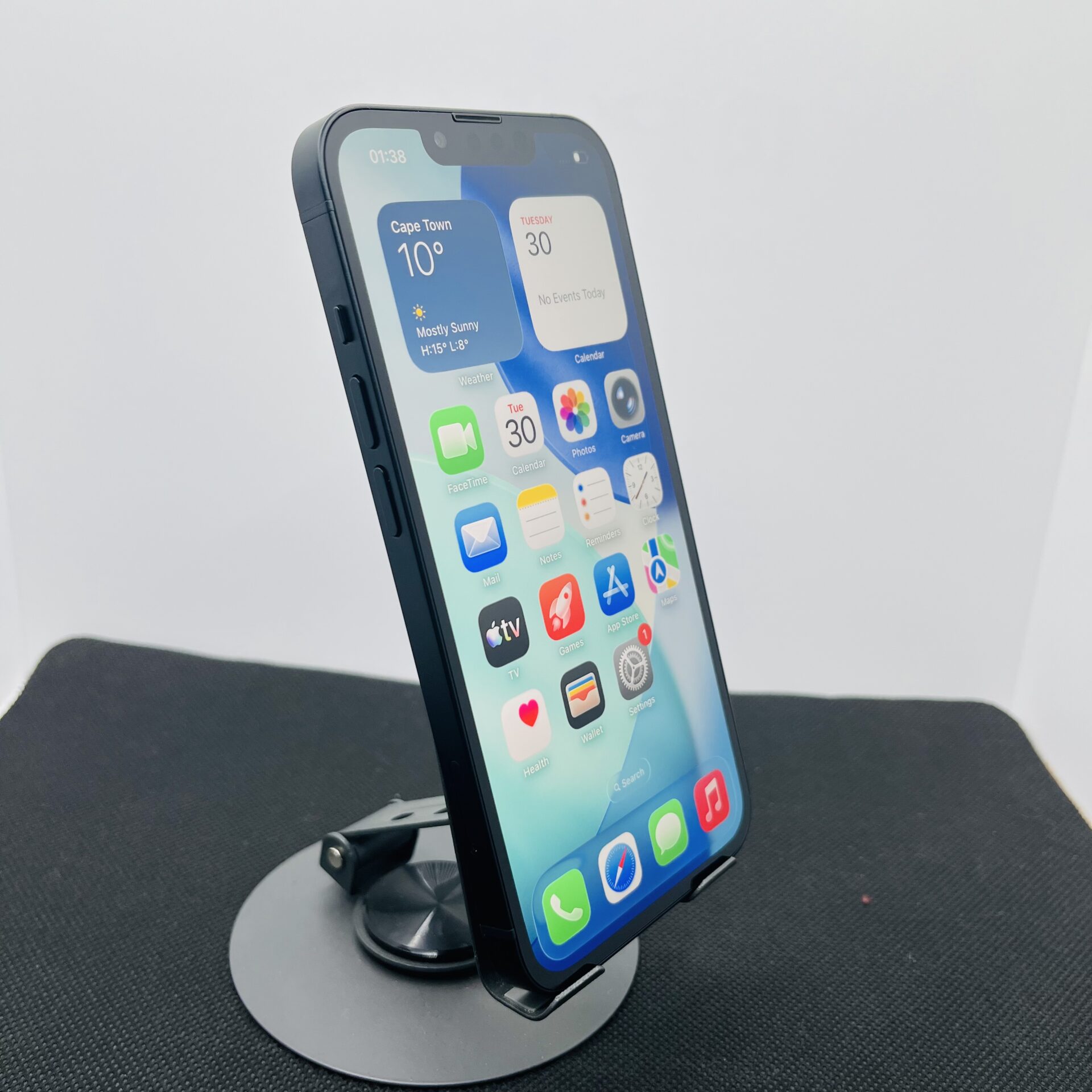 Apple iPhone 13 256GB Midnight (Condition: Excellent) - Image 4