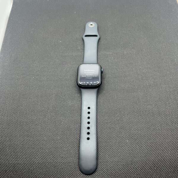 Apple Watch Series 9 41mm GPS Only Midnight (Condition: Excellent) - Image 5