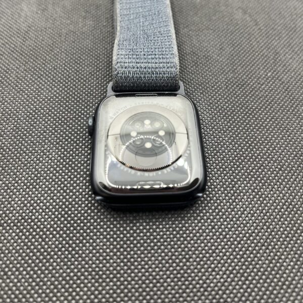Apple Watch Series 9 45mm GPS 64GB Black (Condition: Good) - Image 5