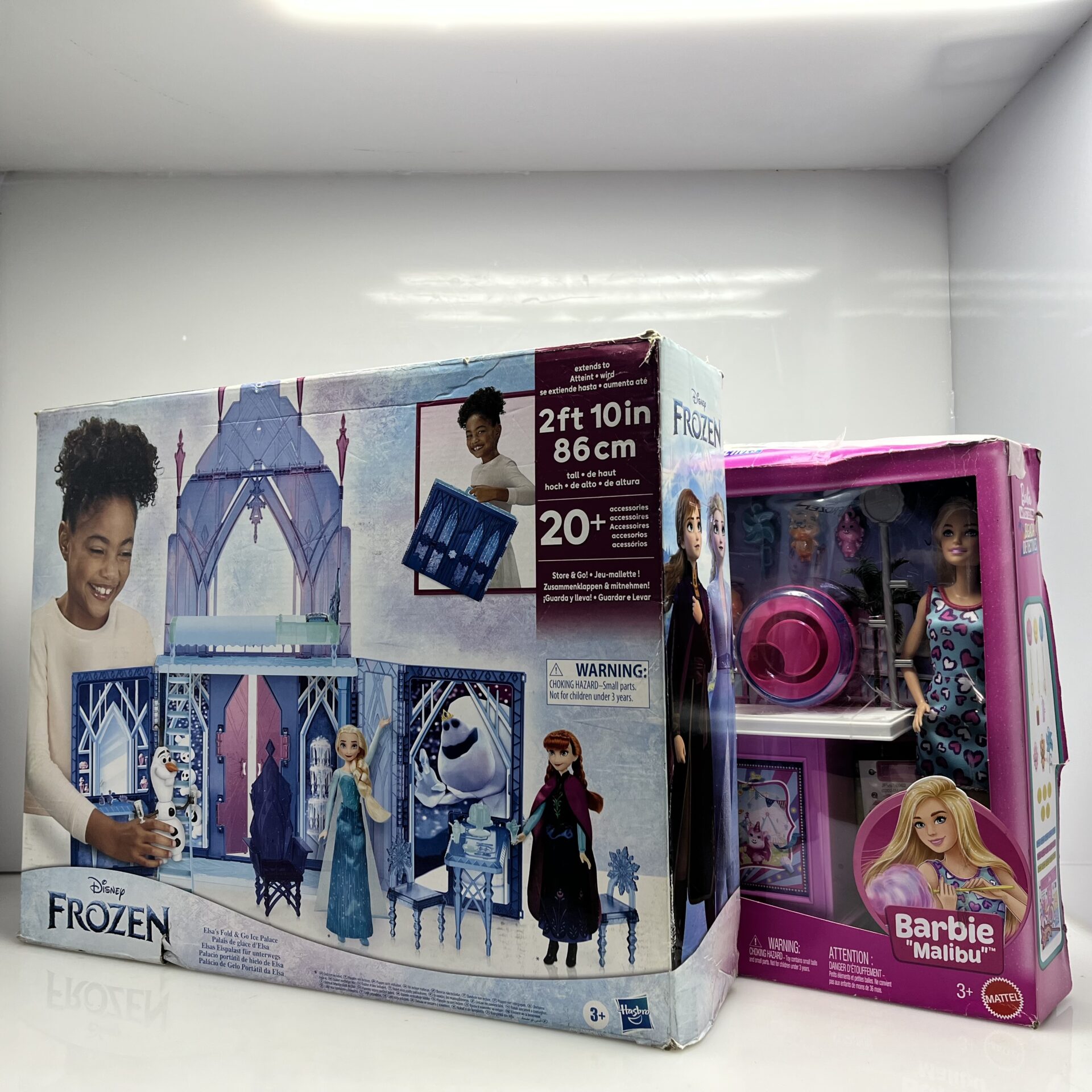 COMBO DEAL: Barbie And Disney Frozen Playset (Condition: Contents New, Damaged Boxes) - Image 2