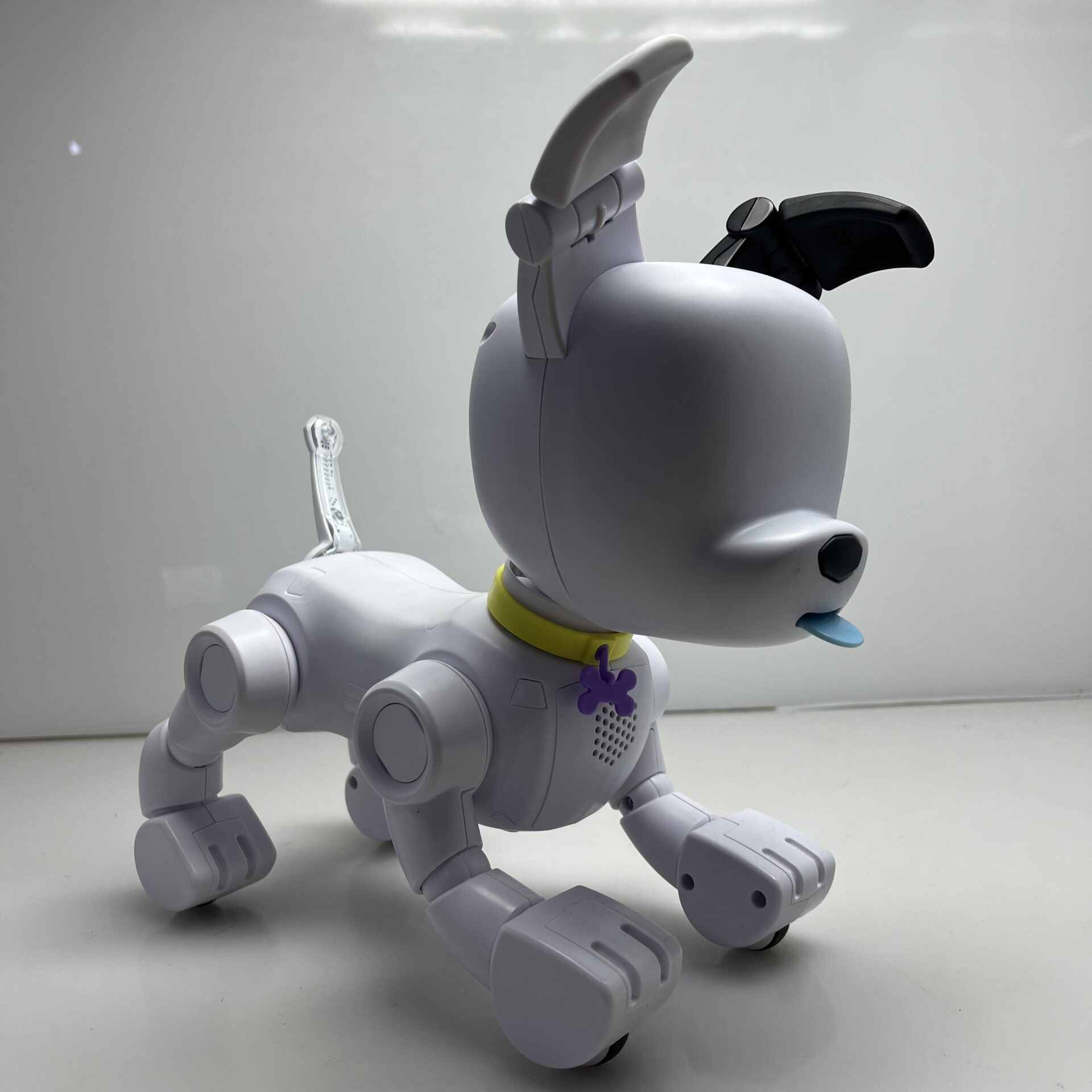 WowWee Dog And E Robot White (Condition: Good) - Image 6
