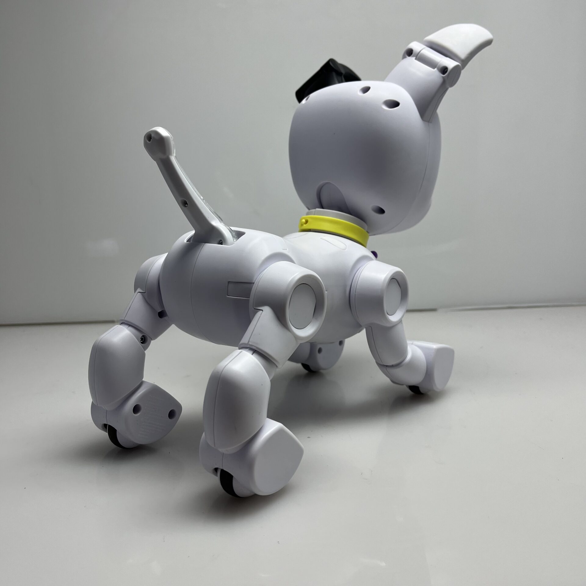 WowWee Dog And E Robot White (Condition: Good) - Image 8