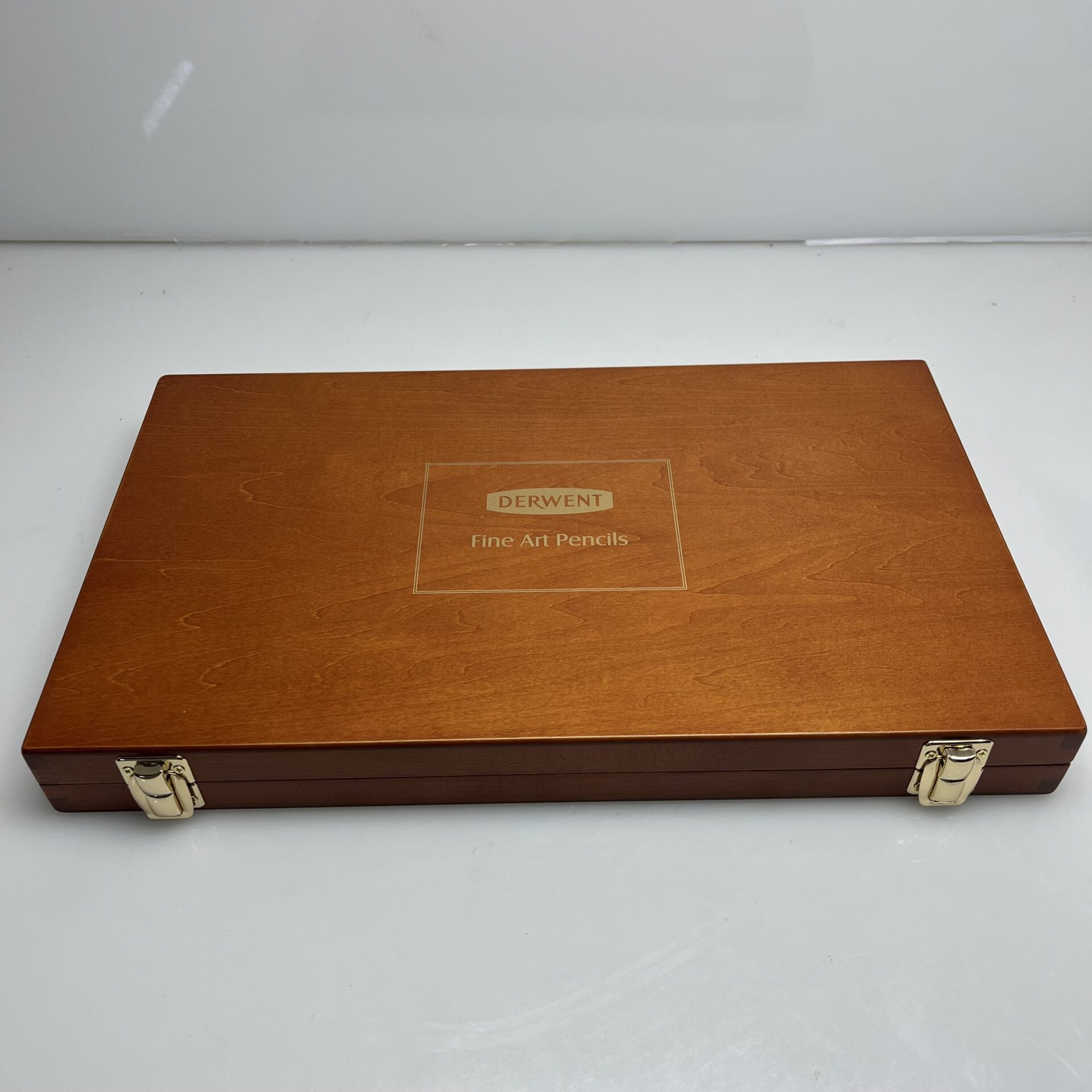 Derwent Procolour 72 Fine Art Pencils (Condition: Excellent) - Image 2