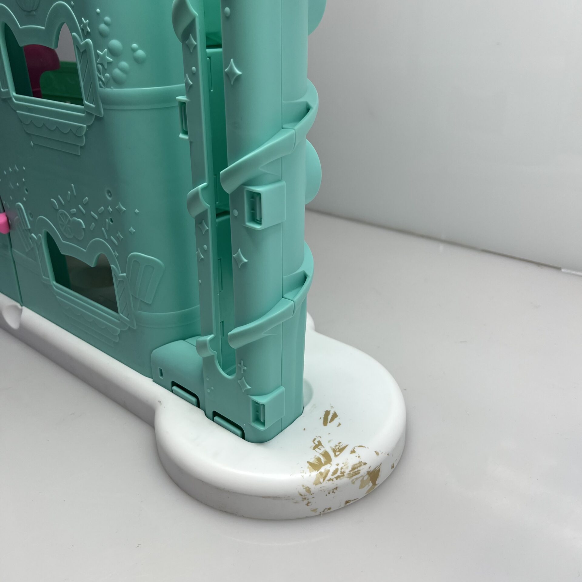 Gabby's Dollhouse 'The Movie' Meow-mazing Dollhouse Playset - (Condition: Fair) - Image 12