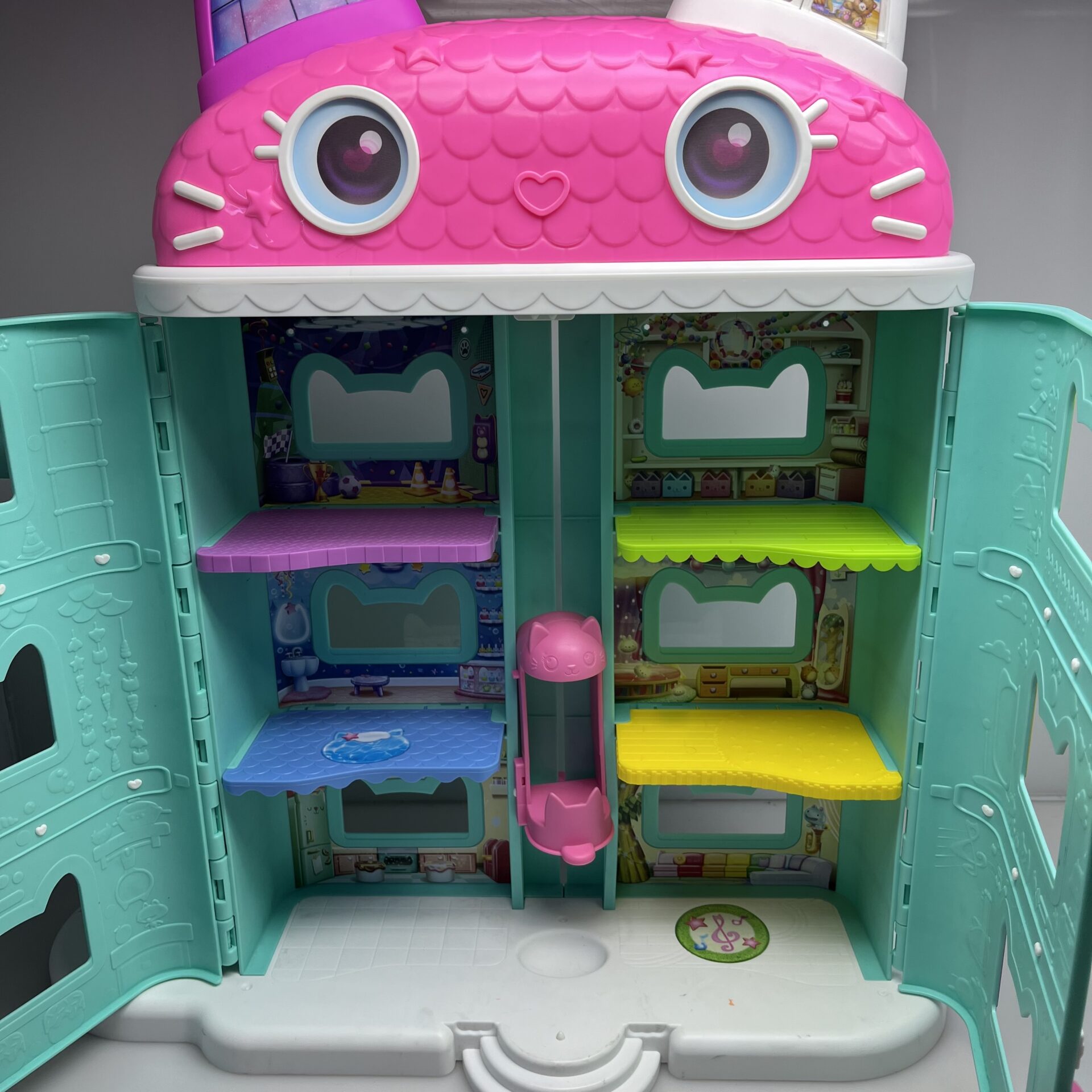 Gabby's Dollhouse 'The Movie' Meow-mazing Dollhouse Playset - (Condition: Fair) - Image 7