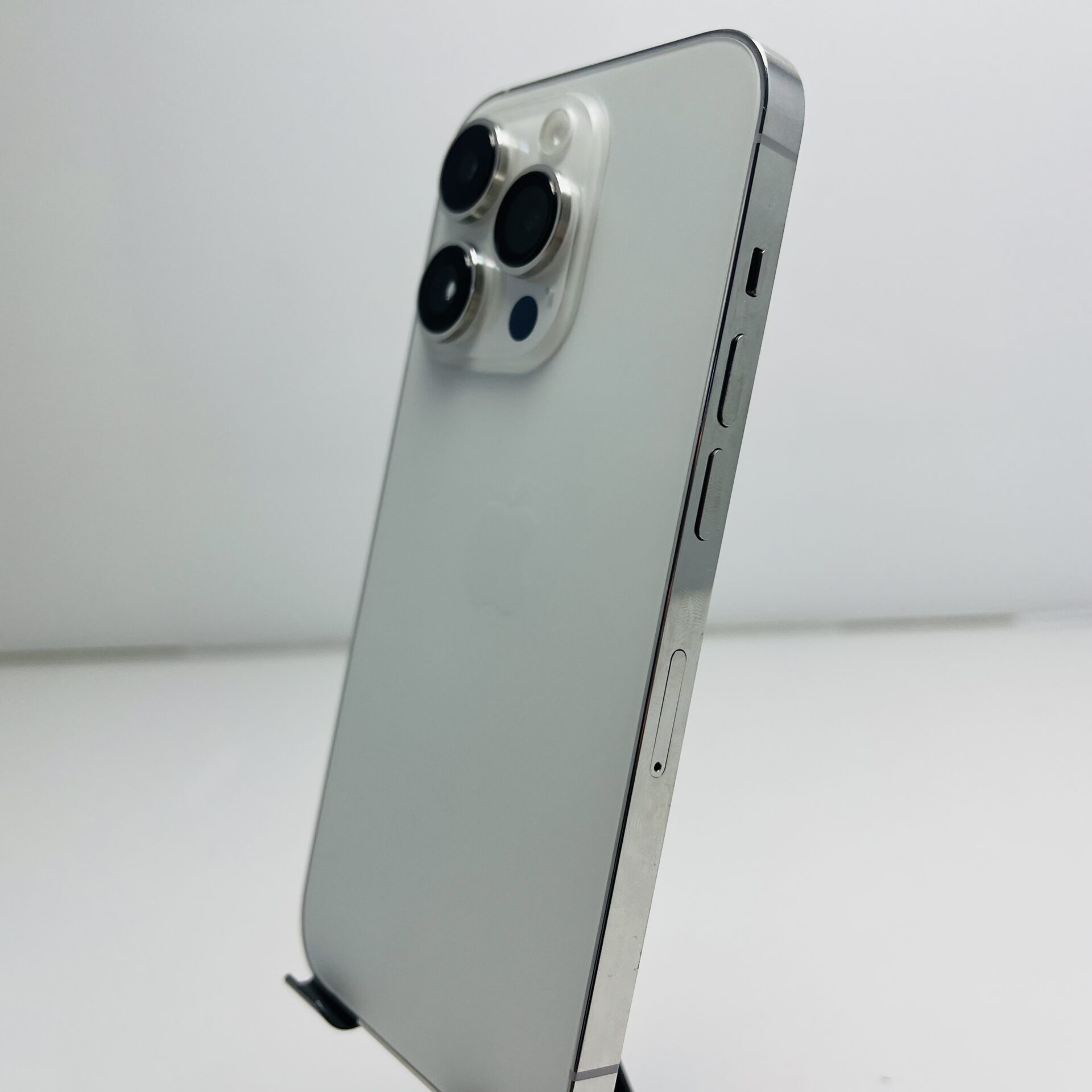 Apple iPhone 14 Pro 256GB Silver (Condition: Good) | Epic Deals SA