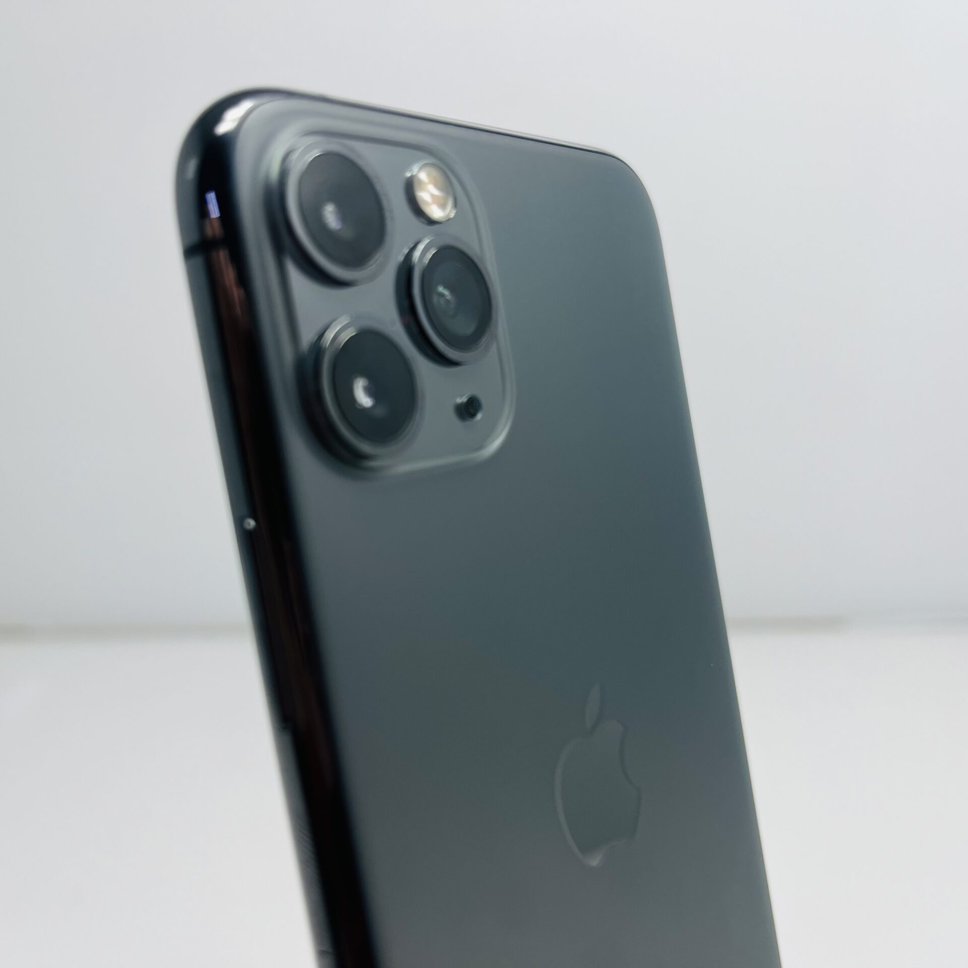 Apple iPhone 11 Pro 512GB Space Gray (Condition: Good) - Image 8