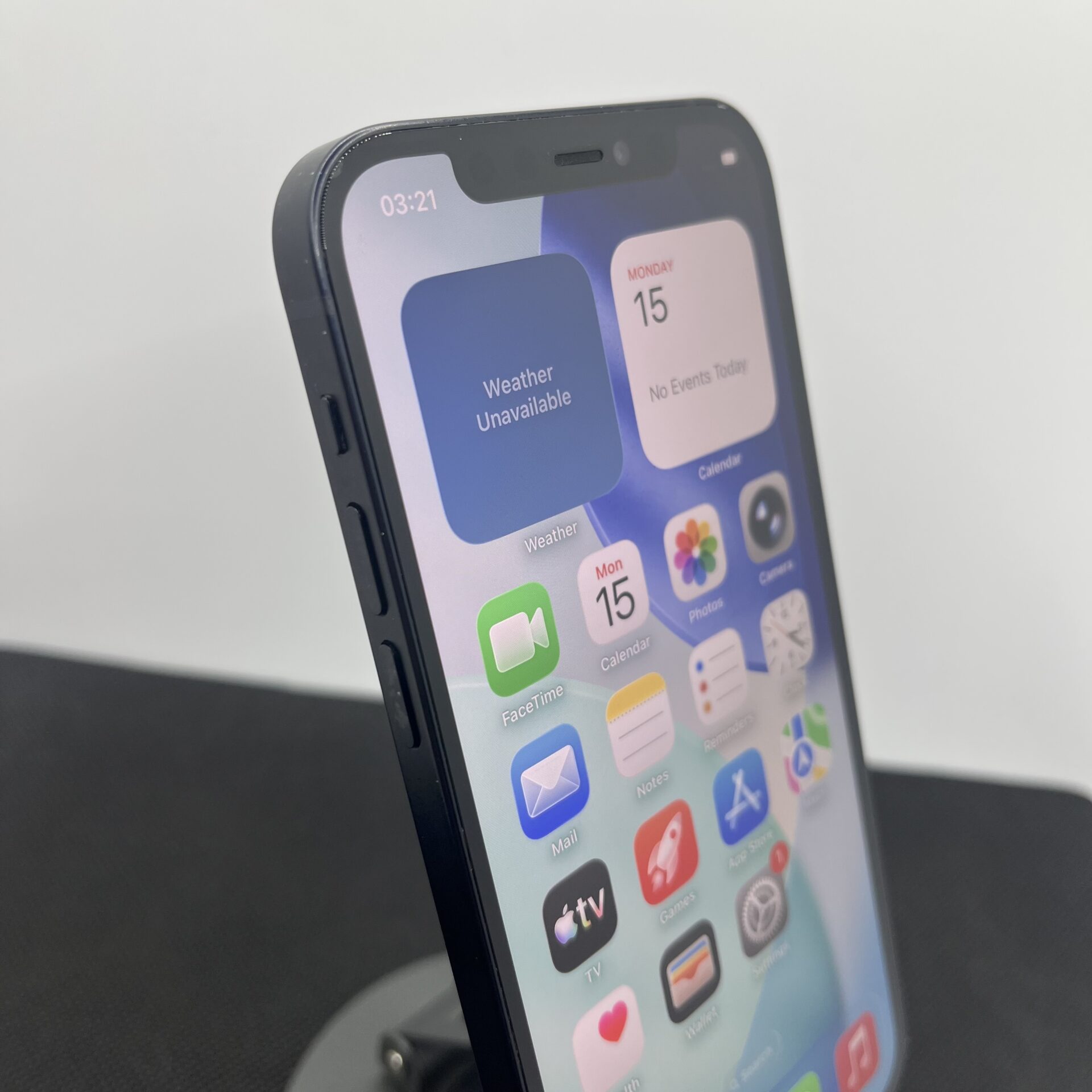 Apple iPhone 12 128GB Black (Condition: Good) - Image 4