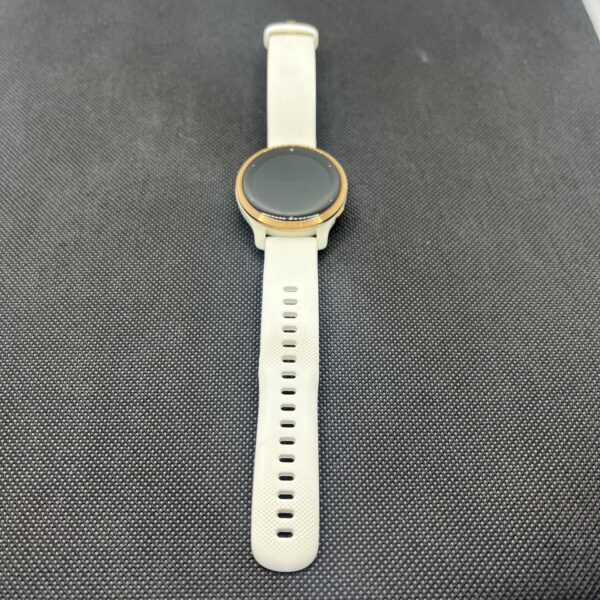 Garmin Venu 2S Gold (Condition: Good) - Image 9
